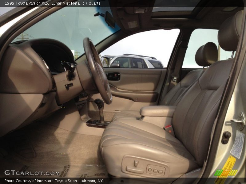 Lunar Mist Metallic / Quartz 1999 Toyota Avalon XLS