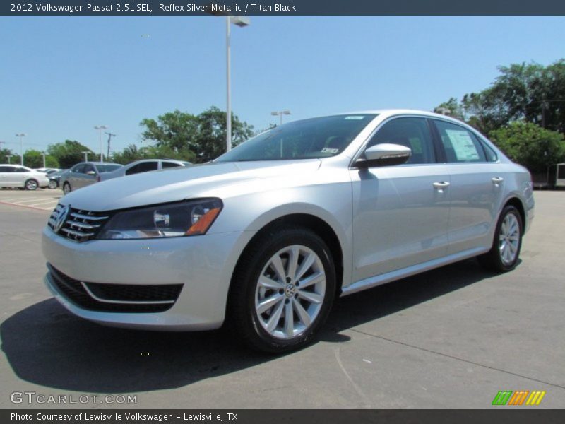 Reflex Silver Metallic / Titan Black 2012 Volkswagen Passat 2.5L SEL
