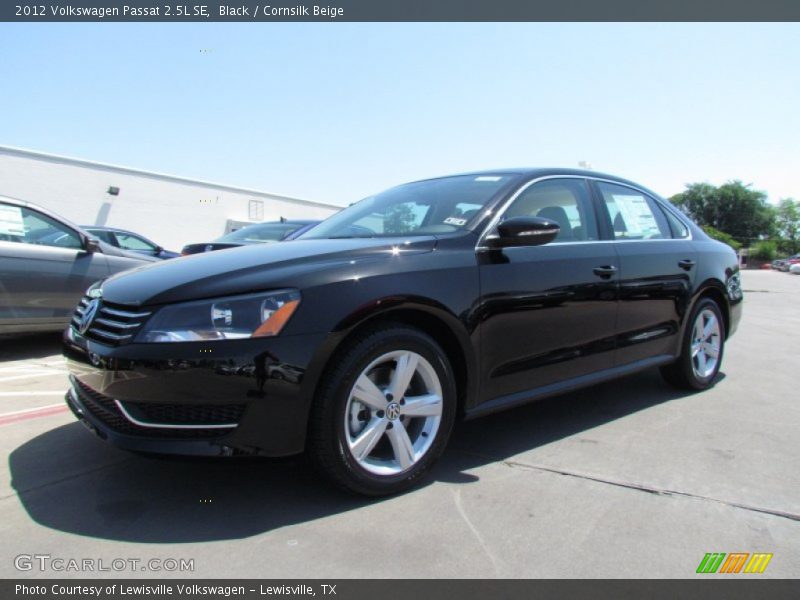 Black / Cornsilk Beige 2012 Volkswagen Passat 2.5L SE