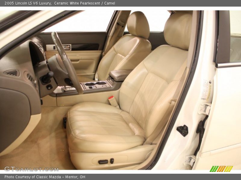 Ceramic White Pearlescent / Camel 2005 Lincoln LS V6 Luxury