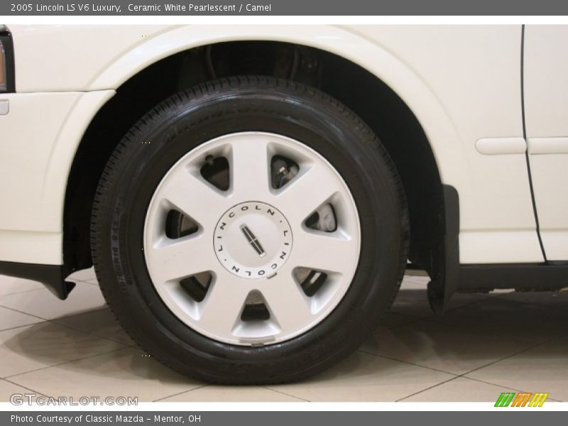 Ceramic White Pearlescent / Camel 2005 Lincoln LS V6 Luxury