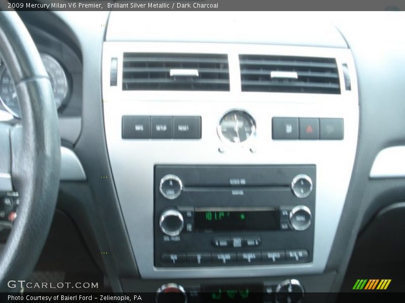 Brilliant Silver Metallic / Dark Charcoal 2009 Mercury Milan V6 Premier