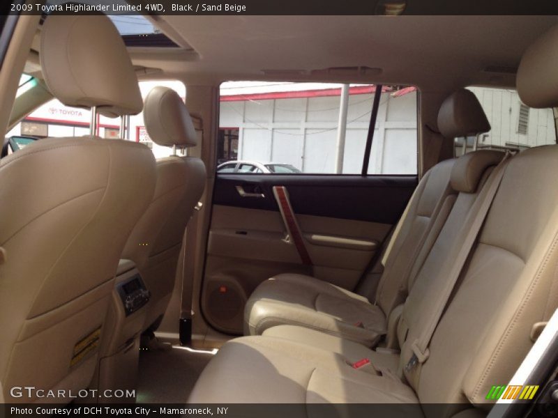 Black / Sand Beige 2009 Toyota Highlander Limited 4WD