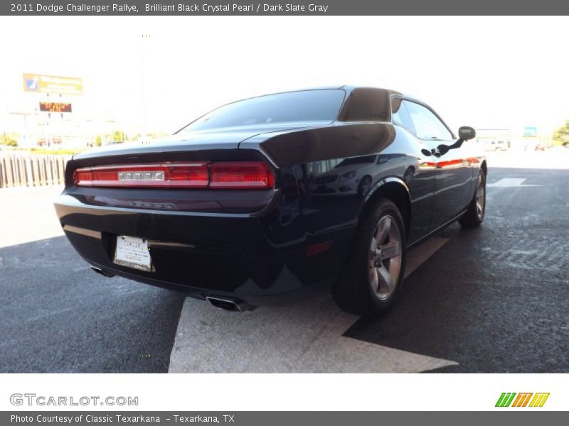 Brilliant Black Crystal Pearl / Dark Slate Gray 2011 Dodge Challenger Rallye