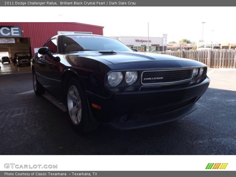Brilliant Black Crystal Pearl / Dark Slate Gray 2011 Dodge Challenger Rallye