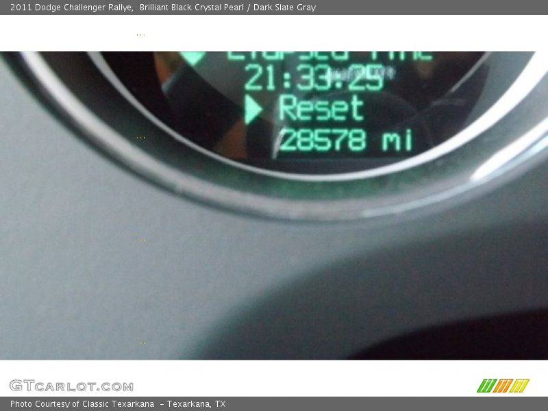 Brilliant Black Crystal Pearl / Dark Slate Gray 2011 Dodge Challenger Rallye