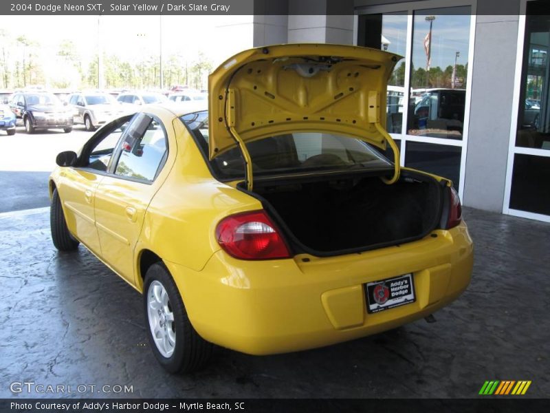 Solar Yellow / Dark Slate Gray 2004 Dodge Neon SXT
