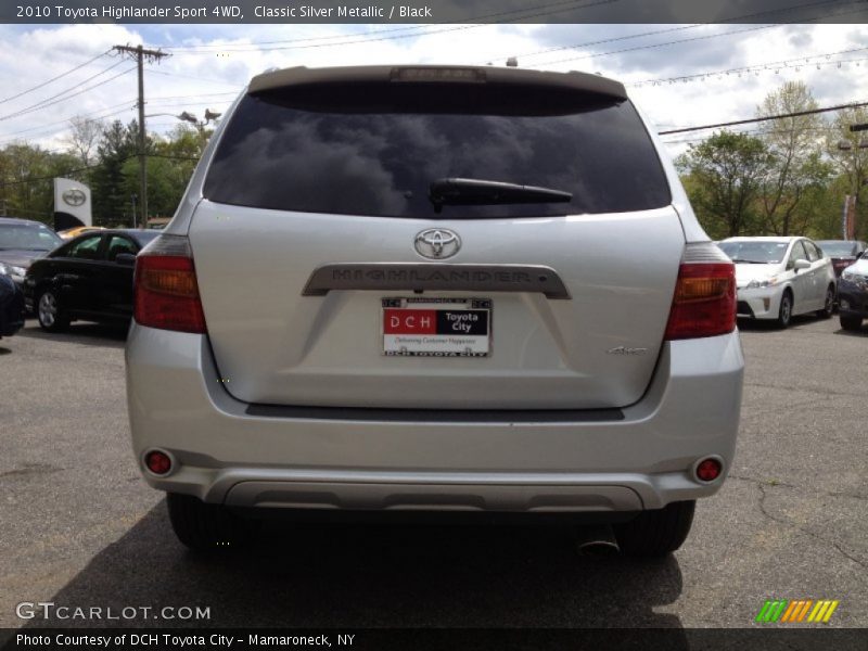 Classic Silver Metallic / Black 2010 Toyota Highlander Sport 4WD