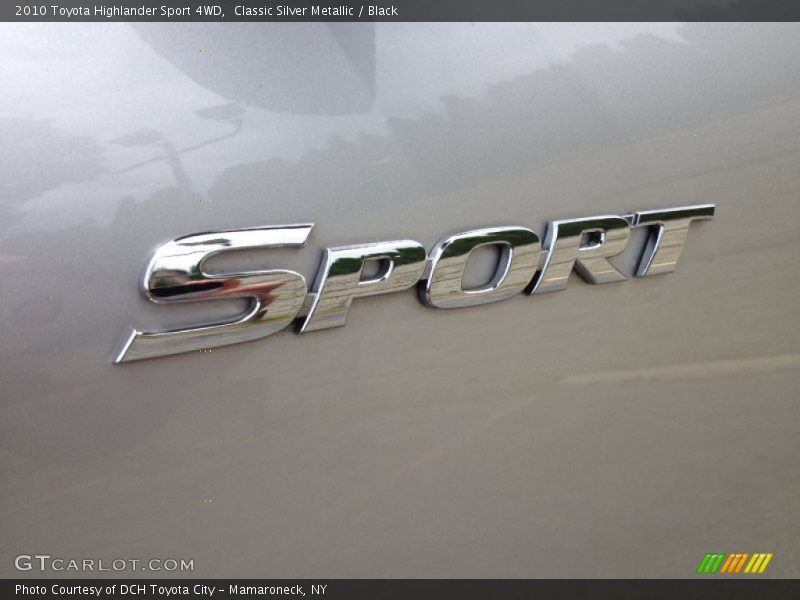 Classic Silver Metallic / Black 2010 Toyota Highlander Sport 4WD