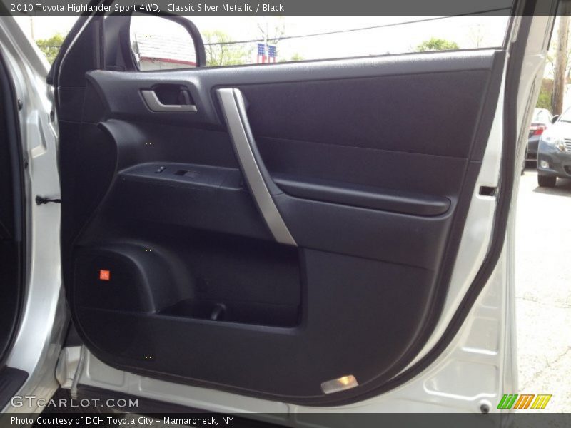 Classic Silver Metallic / Black 2010 Toyota Highlander Sport 4WD