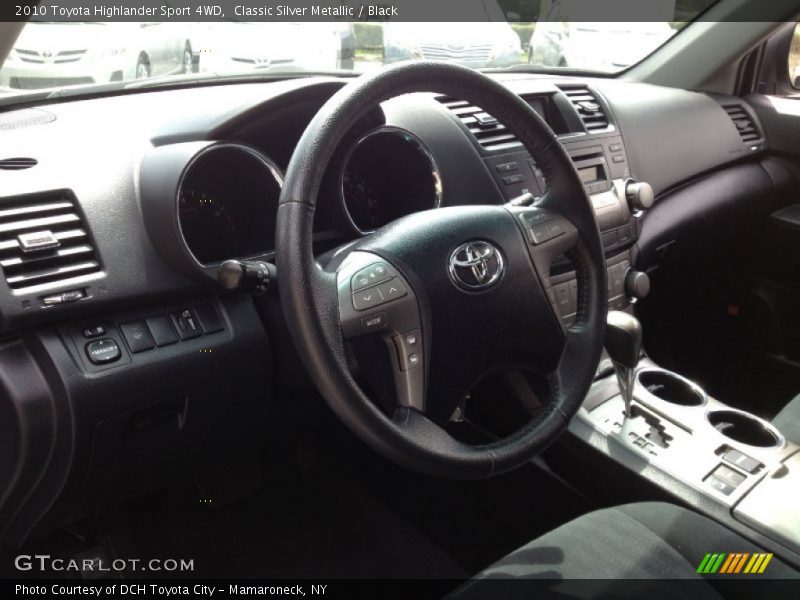 Classic Silver Metallic / Black 2010 Toyota Highlander Sport 4WD