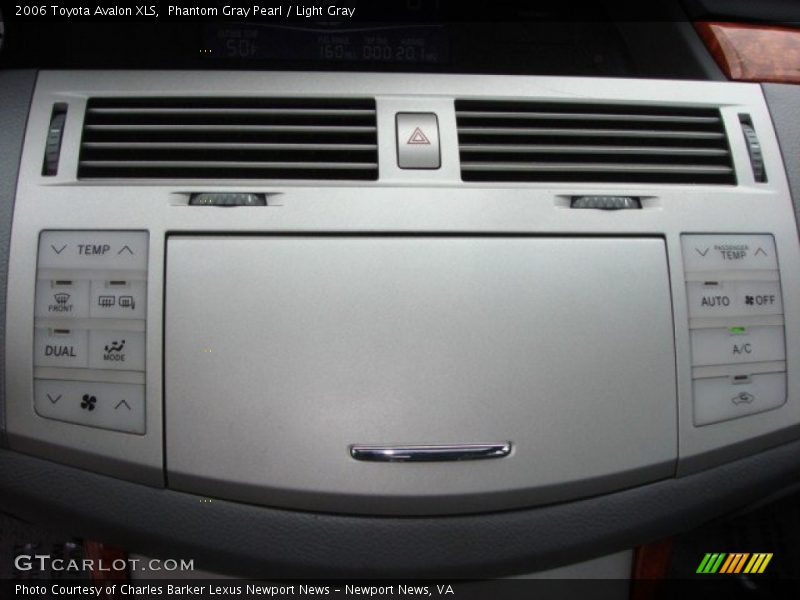 Phantom Gray Pearl / Light Gray 2006 Toyota Avalon XLS