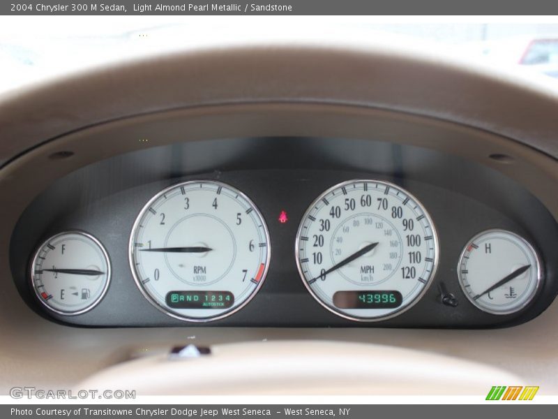 Light Almond Pearl Metallic / Sandstone 2004 Chrysler 300 M Sedan
