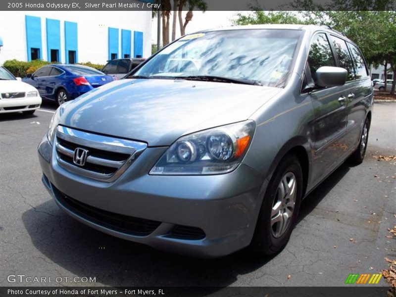 Silver Pearl Metallic / Gray 2005 Honda Odyssey EX