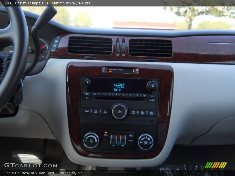 Summit White / Neutral 2011 Chevrolet Impala LT