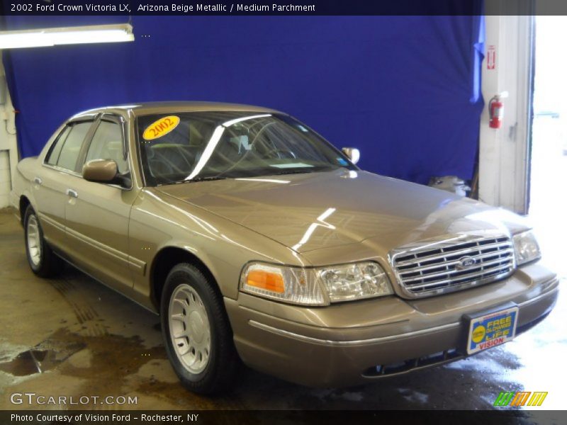 Arizona Beige Metallic / Medium Parchment 2002 Ford Crown Victoria LX