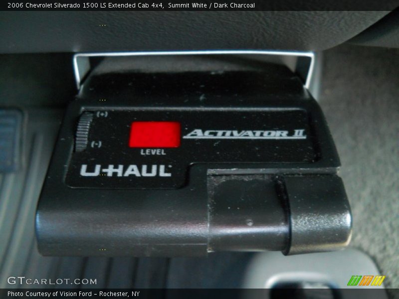 Summit White / Dark Charcoal 2006 Chevrolet Silverado 1500 LS Extended Cab 4x4