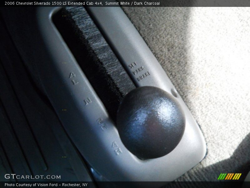Summit White / Dark Charcoal 2006 Chevrolet Silverado 1500 LS Extended Cab 4x4