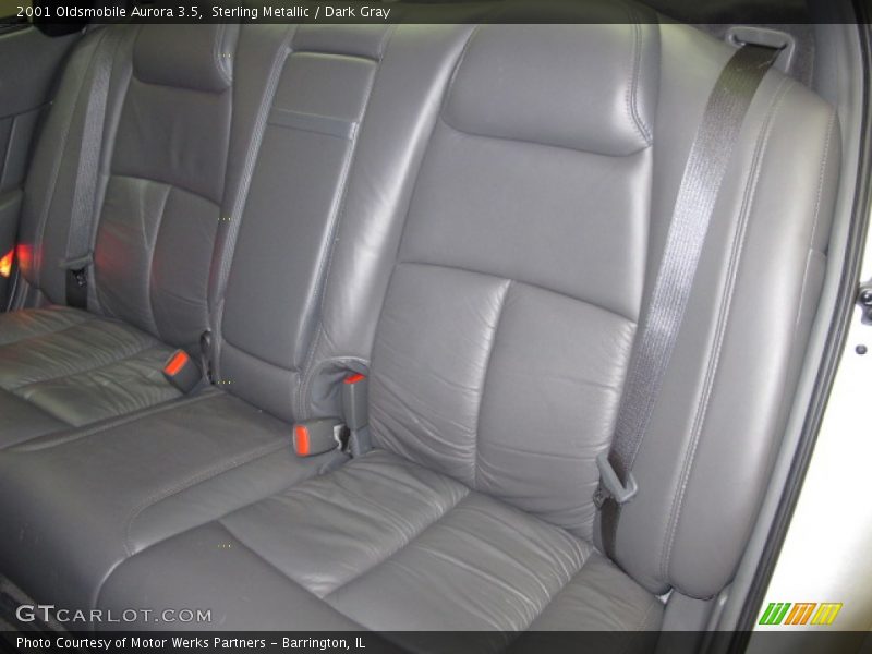 Sterling Metallic / Dark Gray 2001 Oldsmobile Aurora 3.5