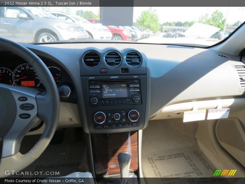Tuscan Sun / Blonde 2012 Nissan Altima 2.5 SL