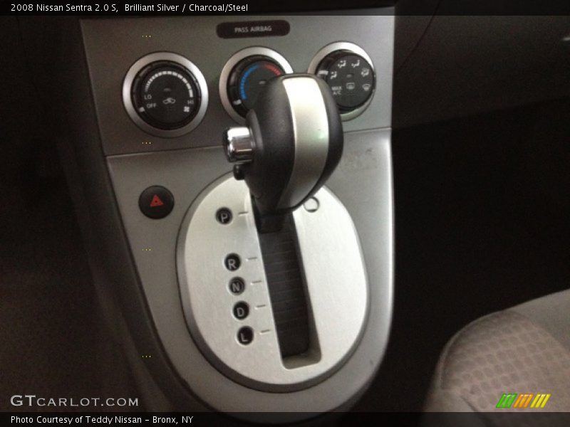 Brilliant Silver / Charcoal/Steel 2008 Nissan Sentra 2.0 S