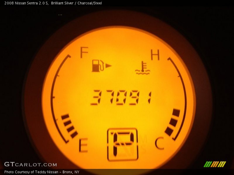 Brilliant Silver / Charcoal/Steel 2008 Nissan Sentra 2.0 S