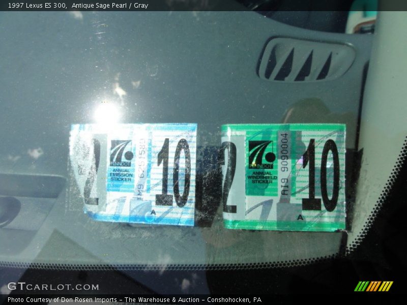 Antique Sage Pearl / Gray 1997 Lexus ES 300