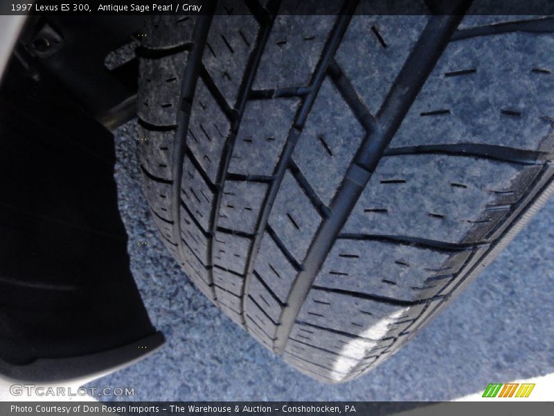 Antique Sage Pearl / Gray 1997 Lexus ES 300