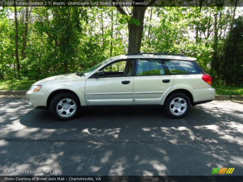 Champagne Gold Opal / Warm Ivory Tweed 2007 Subaru Outback 2.5i Wagon