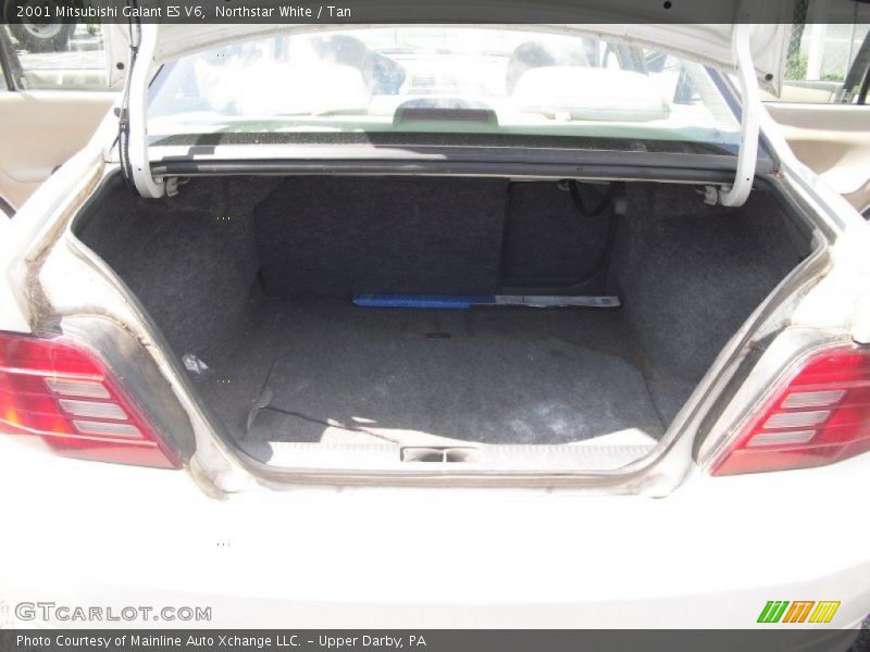 Northstar White / Tan 2001 Mitsubishi Galant ES V6