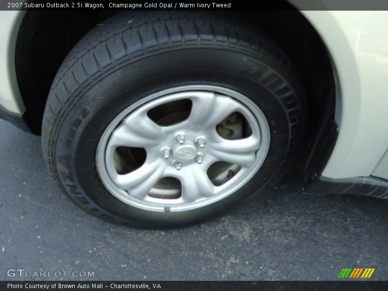 Champagne Gold Opal / Warm Ivory Tweed 2007 Subaru Outback 2.5i Wagon