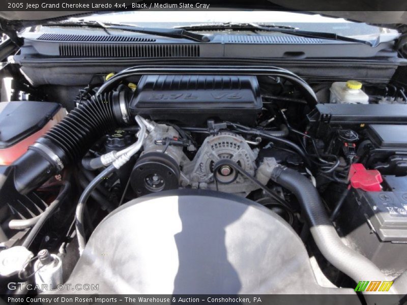 Black / Medium Slate Gray 2005 Jeep Grand Cherokee Laredo 4x4
