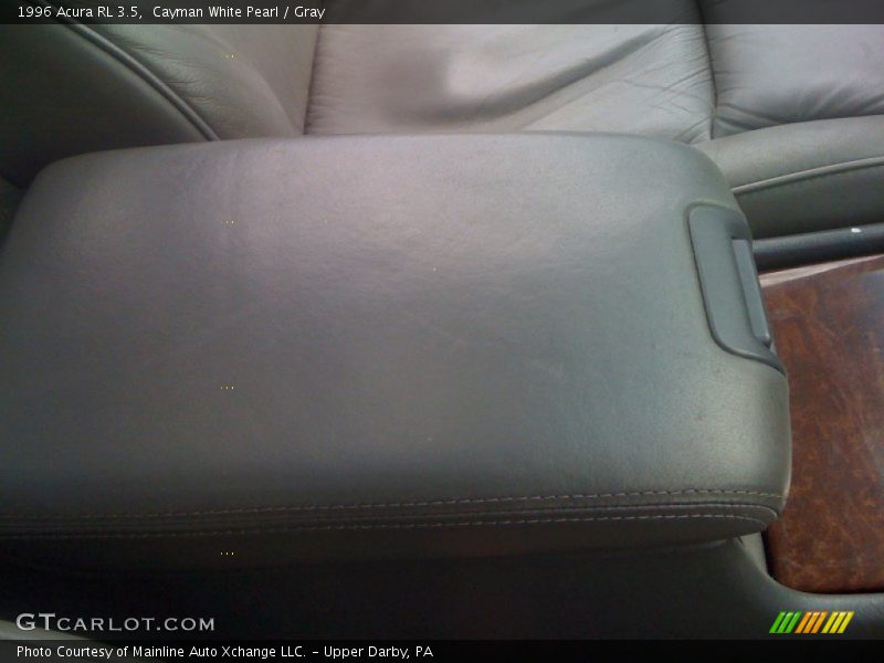 Cayman White Pearl / Gray 1996 Acura RL 3.5