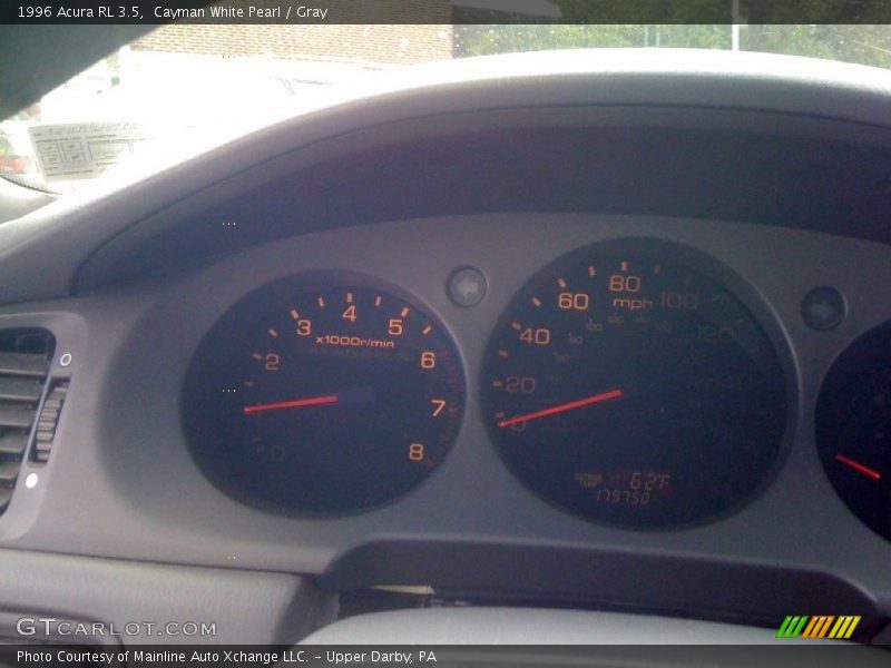 Cayman White Pearl / Gray 1996 Acura RL 3.5