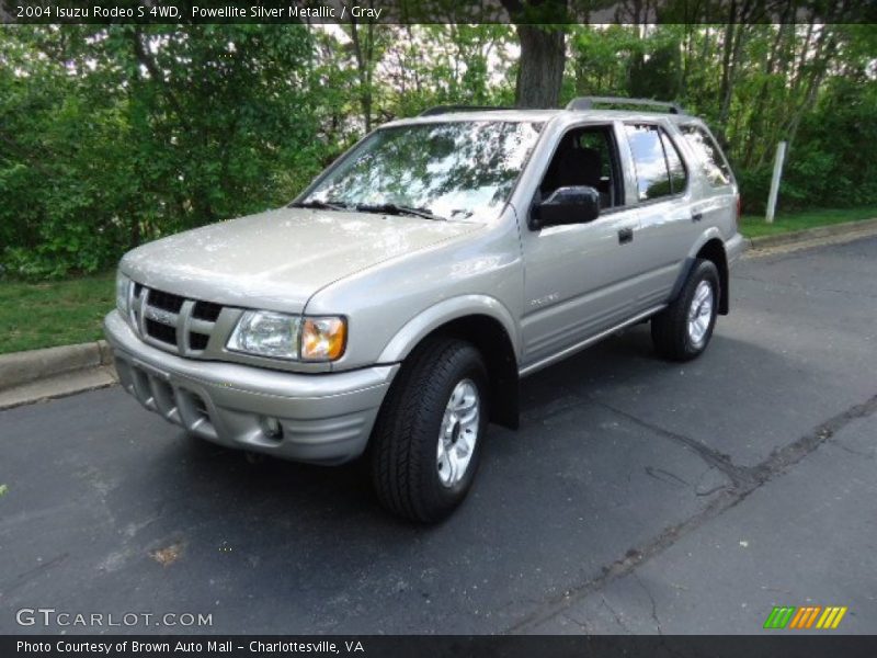 Front 3/4 View of 2004 Rodeo S 4WD