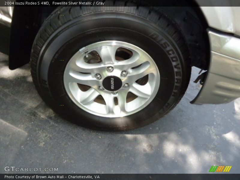 Powellite Silver Metallic / Gray 2004 Isuzu Rodeo S 4WD