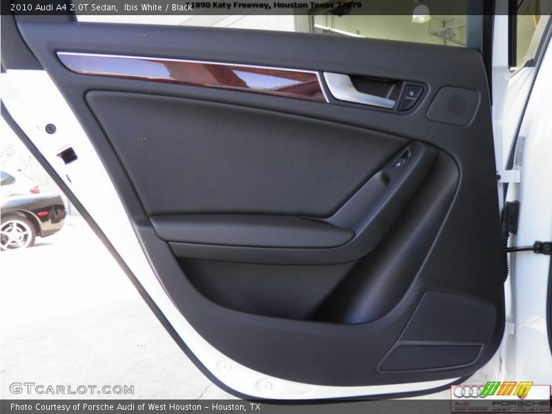 Ibis White / Black 2010 Audi A4 2.0T Sedan