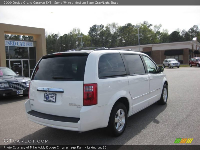 Stone White / Medium Slate Gray/Light Shale 2009 Dodge Grand Caravan SXT