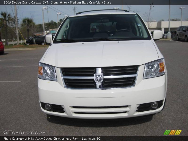 Stone White / Medium Slate Gray/Light Shale 2009 Dodge Grand Caravan SXT