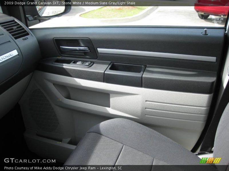 Stone White / Medium Slate Gray/Light Shale 2009 Dodge Grand Caravan SXT