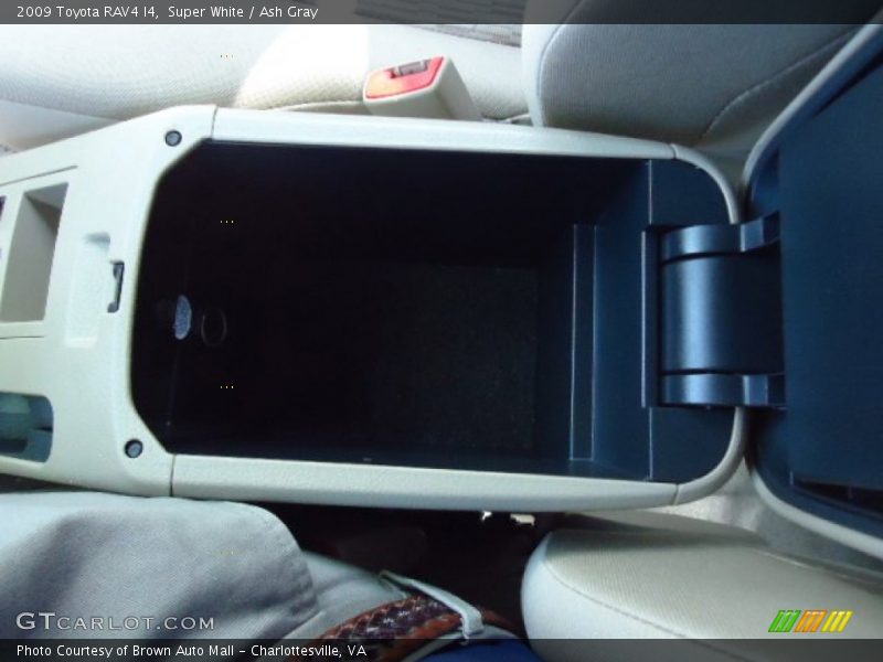Super White / Ash Gray 2009 Toyota RAV4 I4