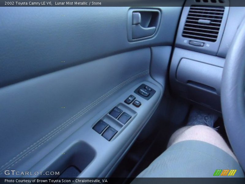 Lunar Mist Metallic / Stone 2002 Toyota Camry LE V6