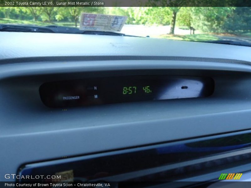 Lunar Mist Metallic / Stone 2002 Toyota Camry LE V6