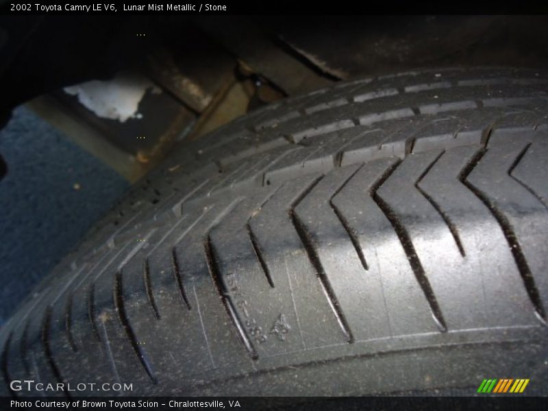 Lunar Mist Metallic / Stone 2002 Toyota Camry LE V6