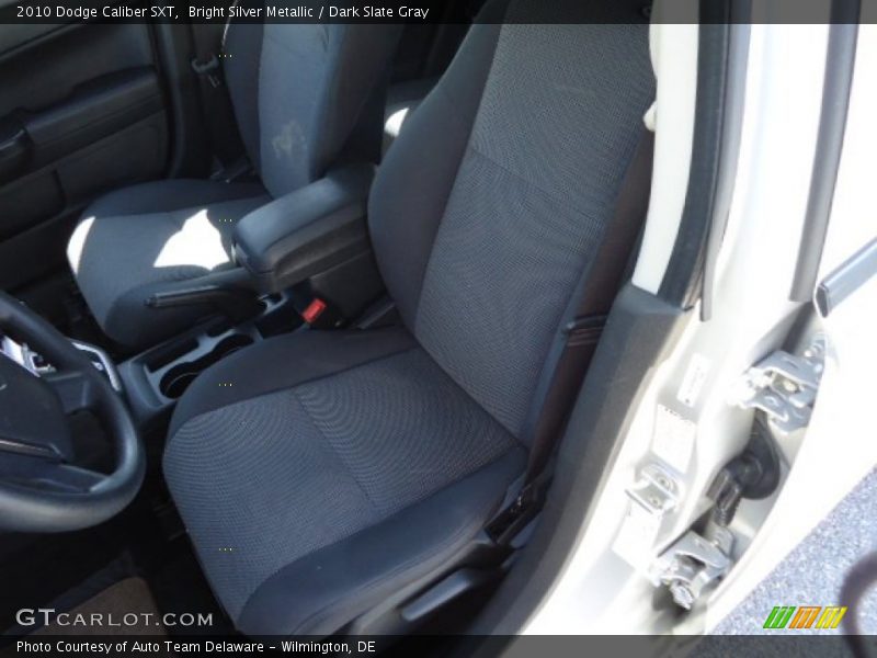 Bright Silver Metallic / Dark Slate Gray 2010 Dodge Caliber SXT
