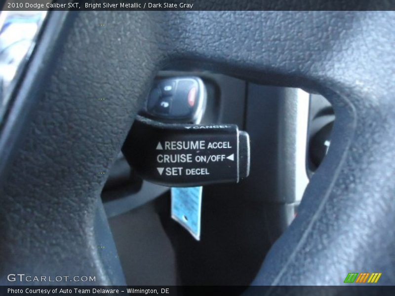 Bright Silver Metallic / Dark Slate Gray 2010 Dodge Caliber SXT