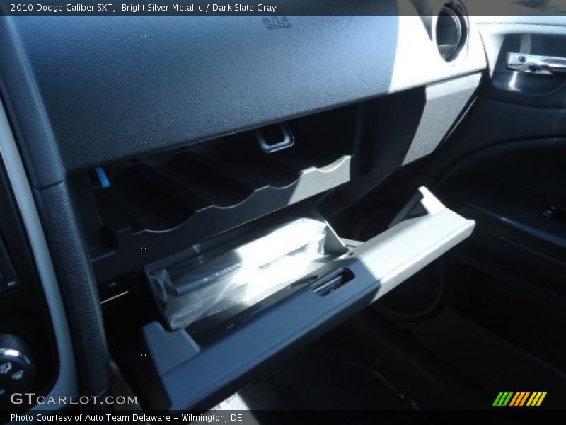 Bright Silver Metallic / Dark Slate Gray 2010 Dodge Caliber SXT