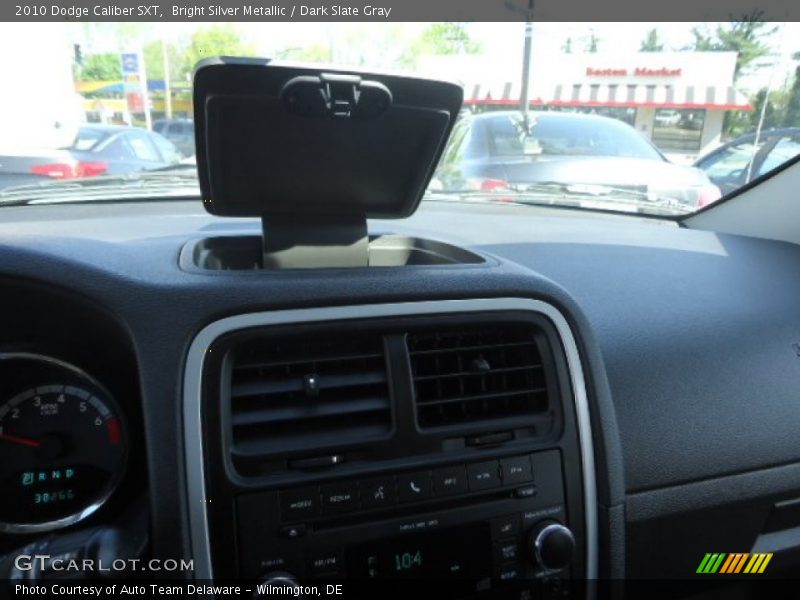 Bright Silver Metallic / Dark Slate Gray 2010 Dodge Caliber SXT