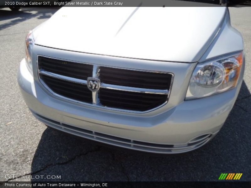 Bright Silver Metallic / Dark Slate Gray 2010 Dodge Caliber SXT