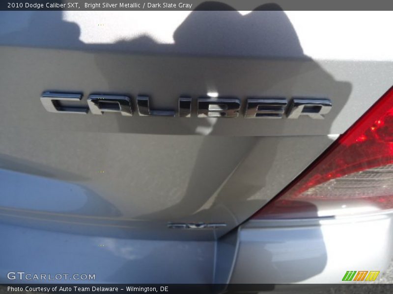 Bright Silver Metallic / Dark Slate Gray 2010 Dodge Caliber SXT